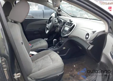 2017 Chevrolet Sonic Ls Auto z USA, uszkodzony, nr VIN 1G1JB5SH7H4151784